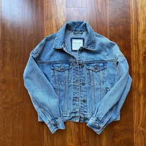 NWT Abercrombie & Fitch cropped denim jacket